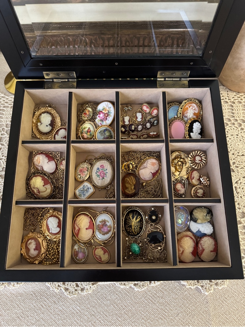 Vintage Faux Cameo 50pc Collection Estate Brooch Necklace Earrings & Jewelry Box